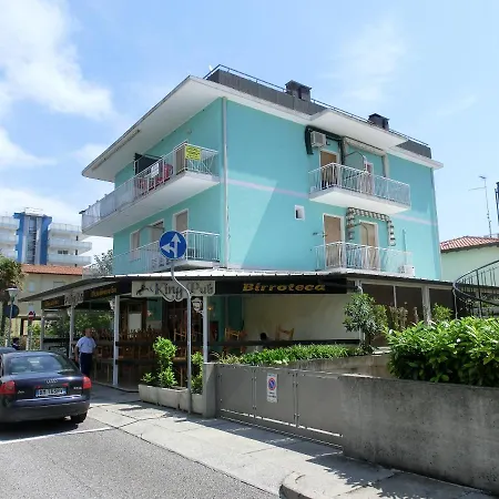 Holiday home Eleonora Lignano Sabbiadoro